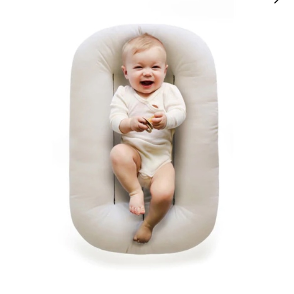 Snuggle Me Organic Infant Lounger